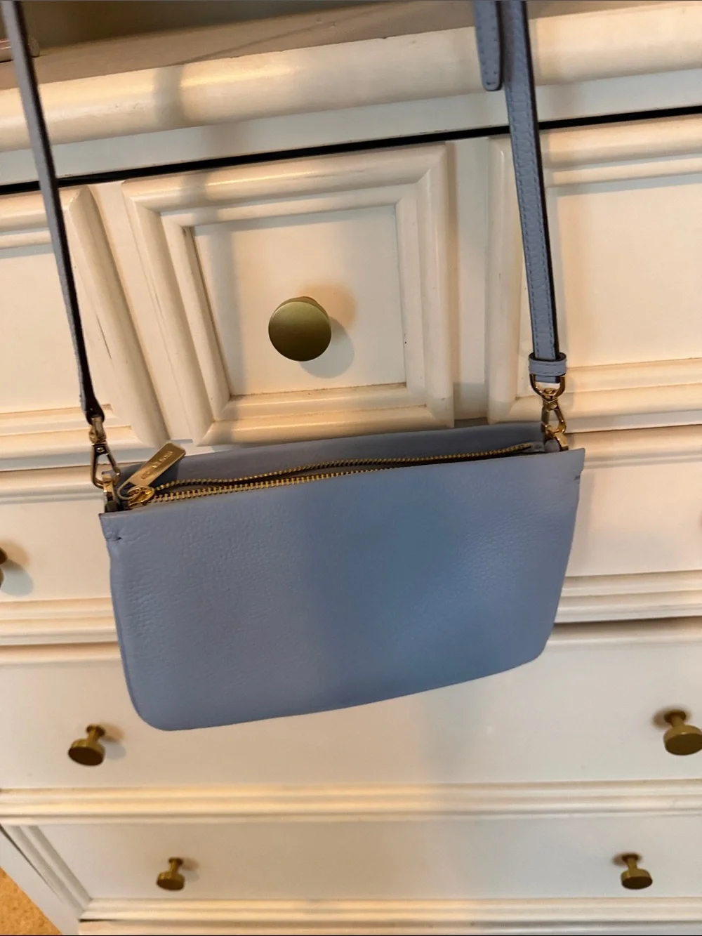 Michael Kors compact pebble